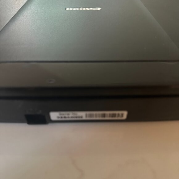 Canon CanoScan LiDE 110 Flatbed Scanner - Picture 6 of 7